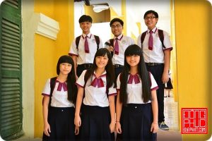 dong phuc trung nu vuong