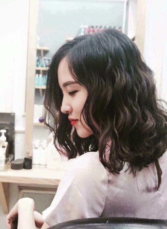 Tóc Ngang Vai Xoan Lọn To