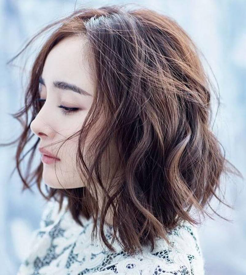 Tóc Ngang Vai Uốn Rối