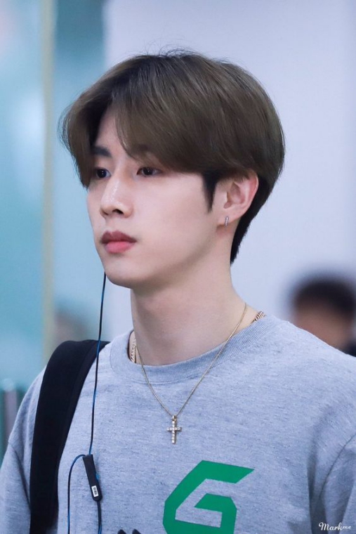 Mẫu tóc side part cho mặt tròn đẹp Tóc side part cho người khuôn mặt to tròn