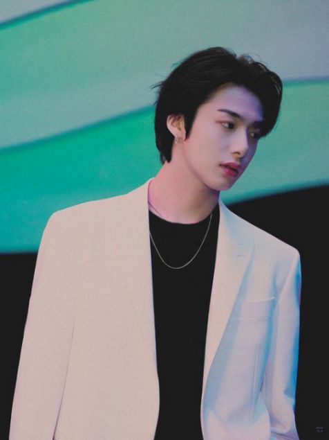 Mẫu tóc side part dài đẹp - Hình ảnh số 2 Tổng hợp phong cách tạo kiểu tóc side part mái dài cho nam giới cá tính - Hình ảnh số 2