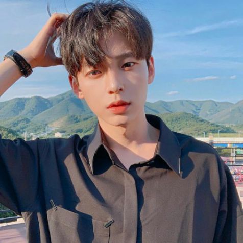 Mẫu tóc side part ngắn đẹp - Hình ảnh số 2 Xu hướng tóc side part mái ngắn đẹp mới nhất dành cho nam giới trẻ trung - Hình ảnh số 2