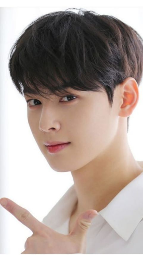 Mẫu tóc đầu nấm cho nam giới khuôn mặt dài - Biến thể số 1 Mẫu tóc đầu nấm cho nam giới khuôn mặt dài - Biến thể số 1