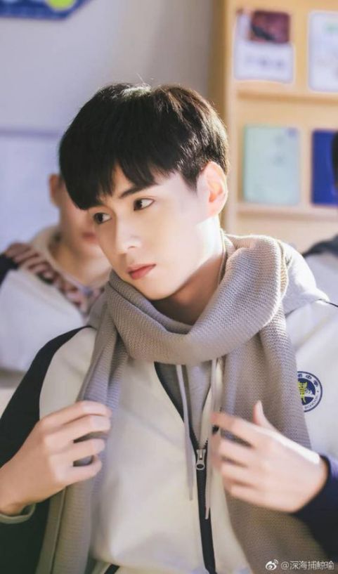 Mẫu tóc đầu nấm hàn quốc đẹp nhất cho nam giới - Biến thể số 2 Thời trang tóc đầu nấm phong cách Hàn Quốc đang được quan tâm hiện nay - Hình ảnh số 2