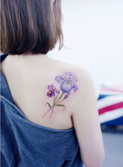 Mẫu hình xăm ở bã vai cho nữ Nghệ thuật hình xăm ở bã vai dành cho nữ