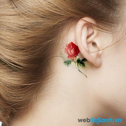 Những mẫu hình xăm hoa hồng nằm ngay ở cổ - Hd2 Thời trang hình xăm hoa hồng ở cổ đẹp - Mẫu 2