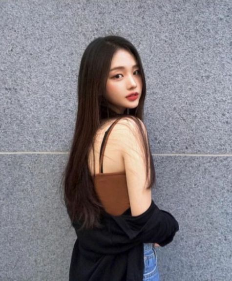 Tóc nữ Hàn Quốc cho mặt dài đẹp nhất số 2 Tóc Hàn Quốc phù hợp cho phái nữ khuôn mặt dài thêm phần xinh xắn và trẻ trung - Hình ảnh số 2