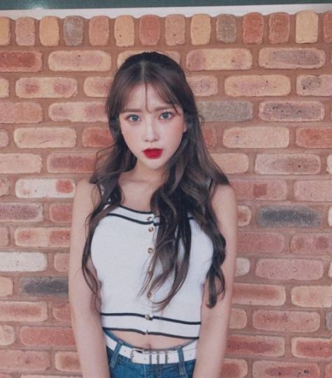 Tóc nữ gợn sóng Hàn Quốc đẹp nhất số 2 Tóc gợn sóng Hàn Quốc chiếm tính cảm số đông phái nữ sành điệu ngày nay - Hình ảnh số 2