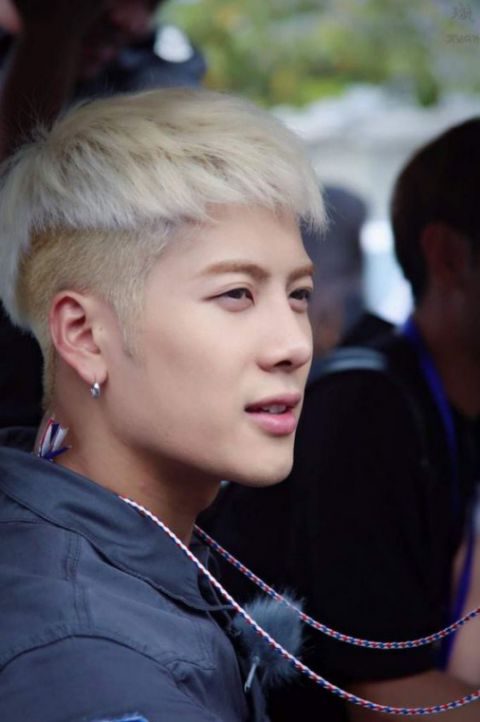 Mẫu tóc layer Hàn Quốc đẹp nhất cho nam hình ảnh số 3 Xu hướng tóc nam layer phong cách Hàn Quốc đang lên ngôi, khiến nhiều người phải yêu thích ngày nay - Hình ảnh số 3