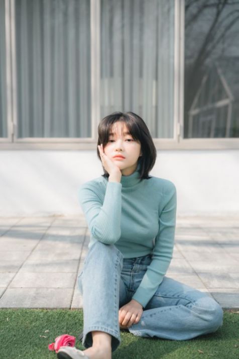 Mẫu tóc layer ngắn cho nữ gương mặt dài - Số 3 Xu hướng tạo kiểu tóc layer ngắn cho nữ khuôn mặt dài đẹp nhất hình ảnh số 3