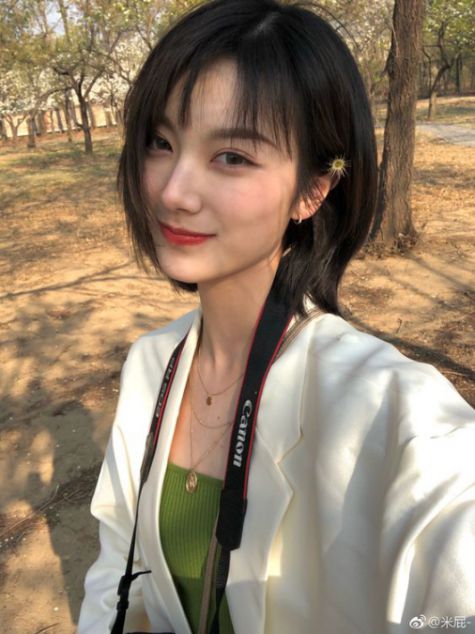 Mẫu tóc layer ngắn ngang vai đẹp mới nhất cho nữ - Số 1 TOP phong cách tạo kiểu tóc ngắn ngang vai đẹp thịnh hành nhất cho phái nữ - Hình ảnh số 1