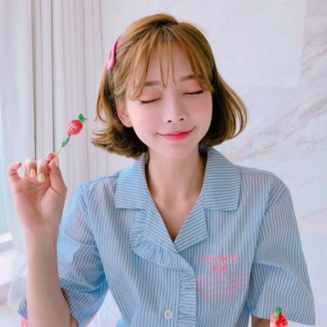 Tóc nữ mái thưa Hàn Quốc đẹp nhất số 2 Kiểu tóc mái thưa phong cách Hàn Quốc giúp phái nữ tôn vinh nhan sắc - Hình ảnh số 2