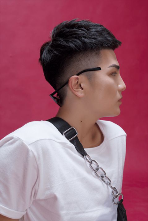 Mẫu tóc mohican uốn cho nam - Hình ảnh số 3 Xu hướng tạo kiểu tóc mohican uốn phù hợp cho nam mọi độ tuổi - Hình ảnh số 3