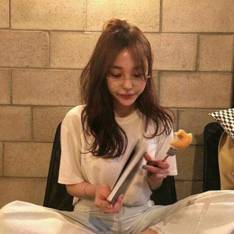 Tóc layer duỗi cúp đuôi đẹp theo cách nhẹ nhành và thanh thoát nhất - Phối cảnh số 1 Tóc nữ layer duỗi cúp đuôi đẹp theo cách nhẹ nhàng và thanh thoát - Hình ảnh số 1