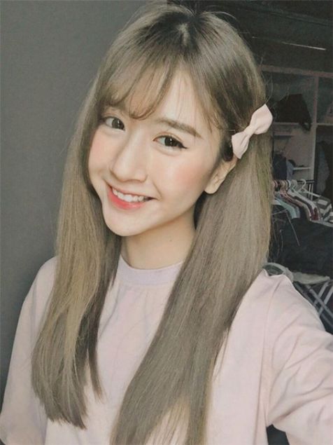 Tăng sự diệu kỳ, nữ tính và duyên dáng cùng màu khói rêu đang thịnh hành ngày nay Dễ thương, dễ thương, đáng yêu là những gì bạn nhận được khi đặt chân thu phấn và sở hữu ngay màu áo khoác màu rêu đẹp của ấn tượng này.