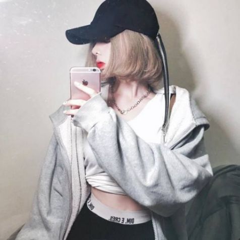 Ngắn kết hợp màu xám đẹp sành điệu You have to the page for the under your hair to những dịp lễ tết để đi chơi chưa? Cùng lamdepwiki lựa chọn những màu tóc xám được yêu thích nhất ngay hôm nay nhé.