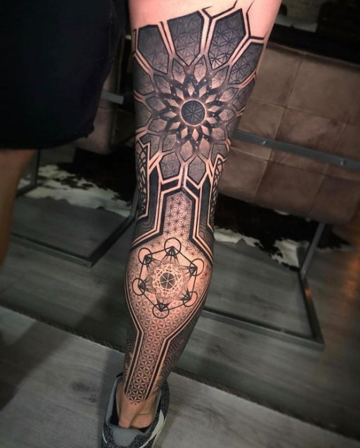 Hình xăm hoa văn ở bắp chân được săn đón nhiều nhất Chiêm ngưỡng những phong cách xăm tattoo hoa văn đẹp đến từng chi tiết ở bắp chân