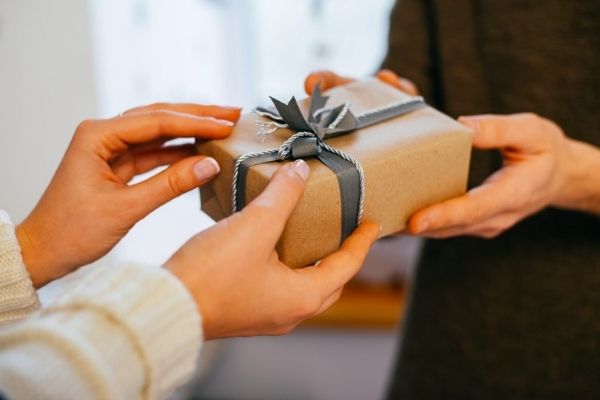 quà sinh nhật cho nam giới, các món quà sinh nhật cho nam, quà sinh nhật cho nam giá rẻ, gợi ý quà sinh nhật cho nam, hình ảnh quà sinh nhật cho nam
