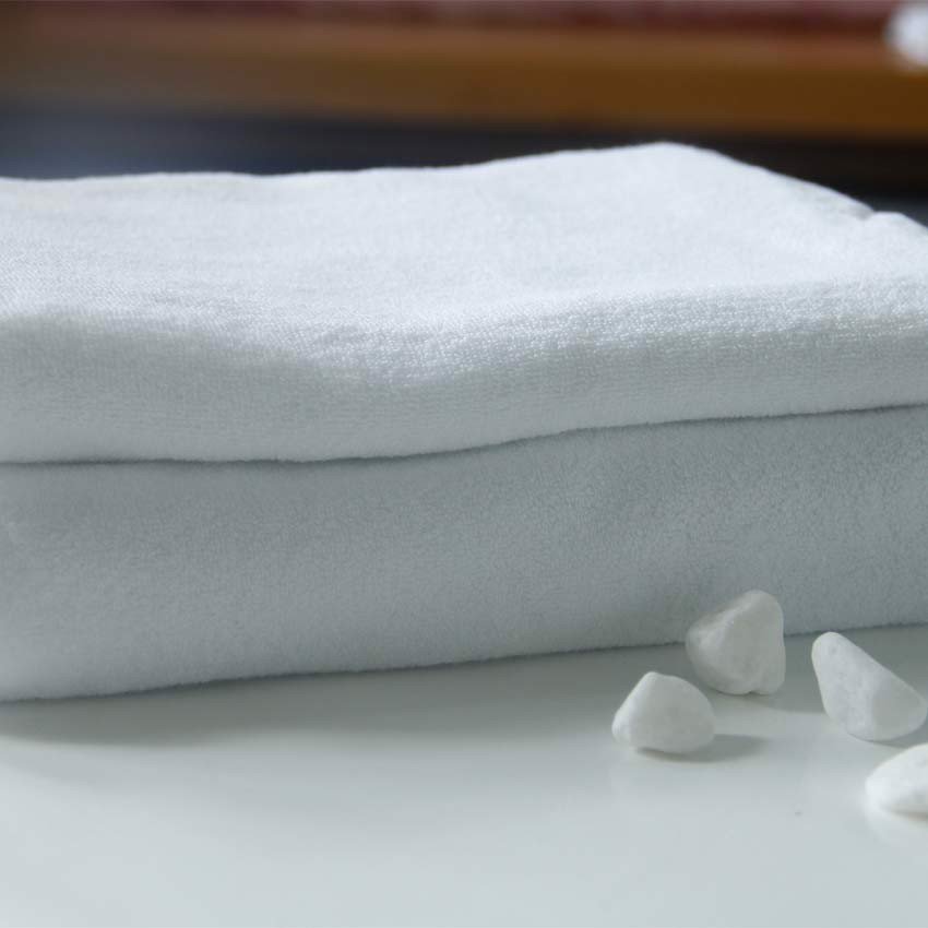 01 khăn tắm khách sạn, spa cotton Mollis BM4R 70 x 140 cm – Khăn bông cao cấp Mollis