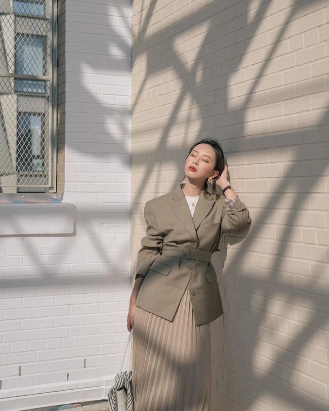 phoi do voi chan vay dai