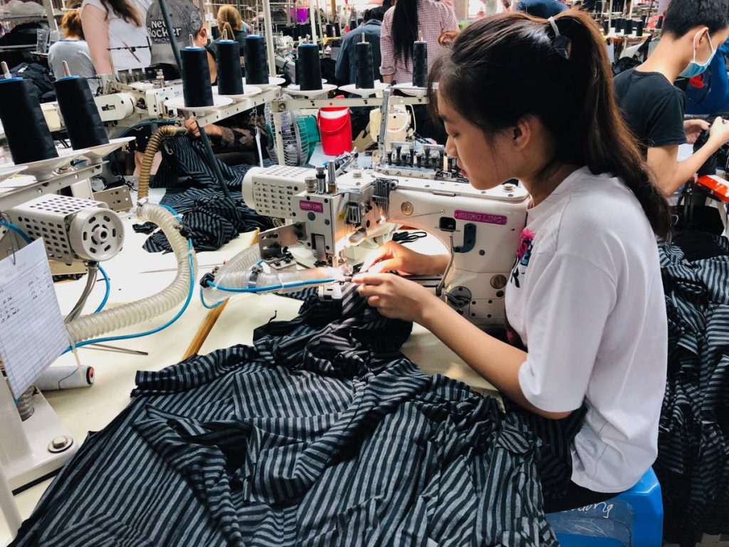 HCM Top 10 Xưởng May Quần Áo Thể Thao Chất Lượng - Tuyển Sỉ