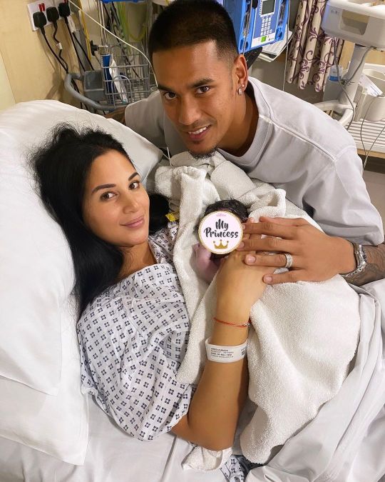 Alphonse Areola kết hôn với Marrion Valette Areola Wiki 2022 – Tuổi, Giá trị tài sản ròng, Con cái, Gia đình, v.v.