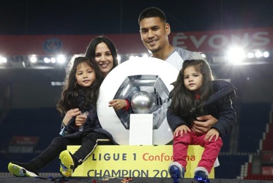 Alphonse Areola kết hôn với Marrion Valette Areola Wiki 2022 – Tuổi, Giá trị tài sản ròng, Con cái, Gia đình, v.v.
