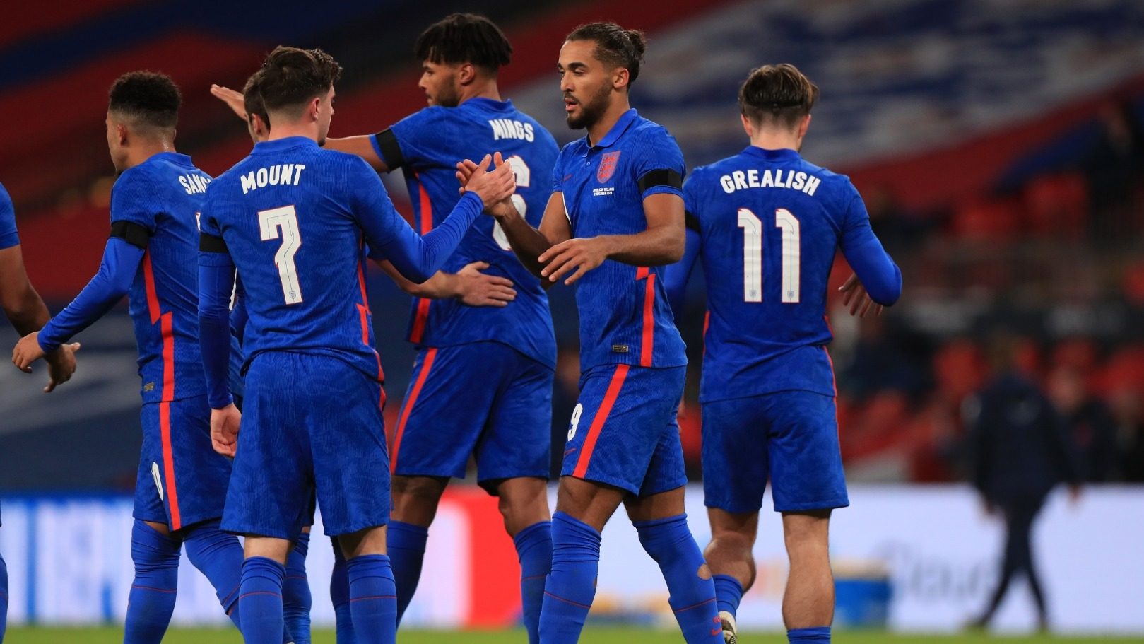 Giao hữu quốc tế quan trọng nhưng không hơn mạng sống và sự nghiệp