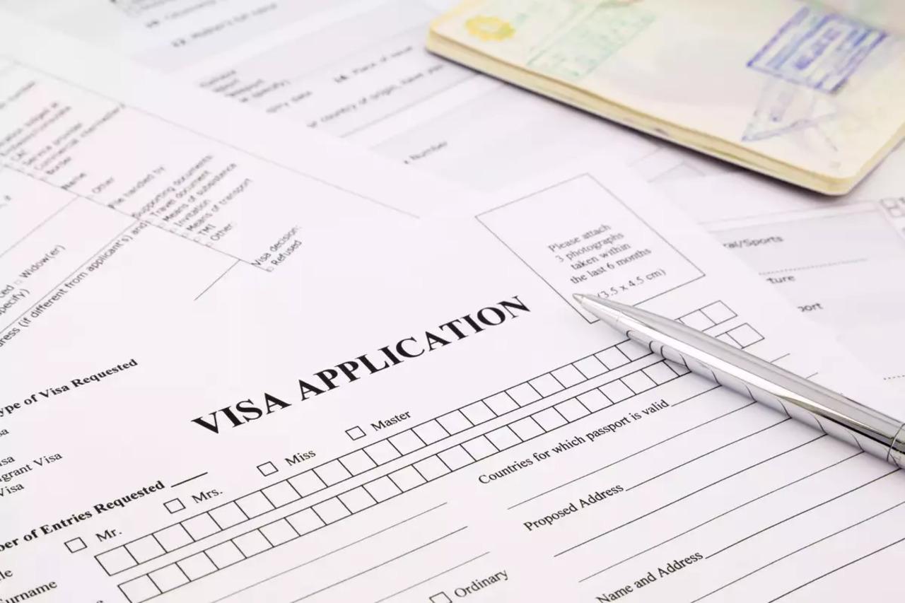 3 lưu ý khi chuẩn bị Visa giúp bạn mua vé máy bay suôn sẻ